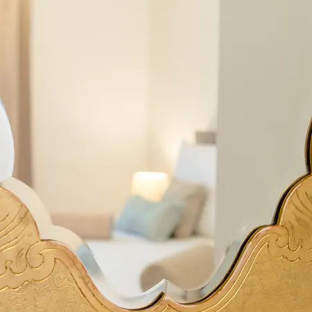 Bed & Breakfast Le Monde Luxury 4*