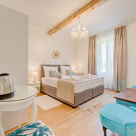 Le Monde Luxury