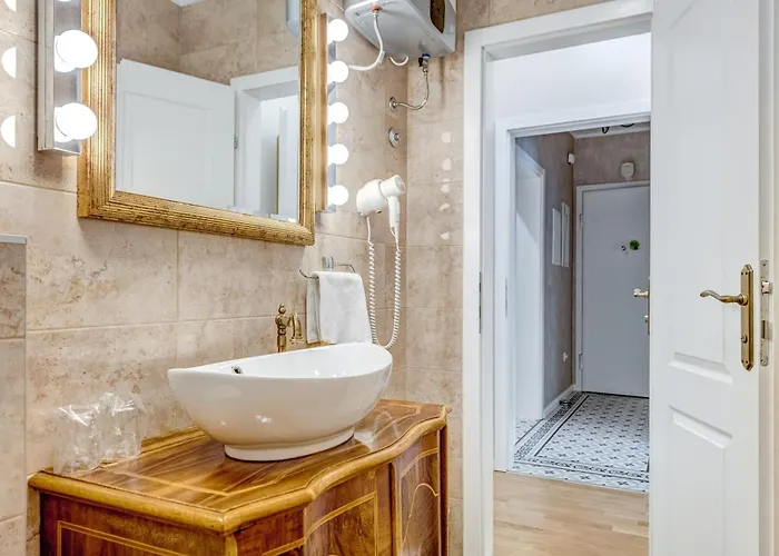 Le Monde - Vintage ベッド・アンド・ブレックファスト スプリト