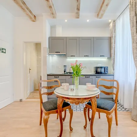 לינה וארוחת בוקר Le Monde - Vintage