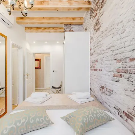 Couette-café Le Monde - Vintage 4*