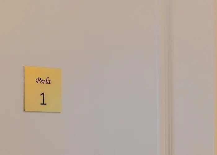 Le Monde - Vintage 4* 斯普利特