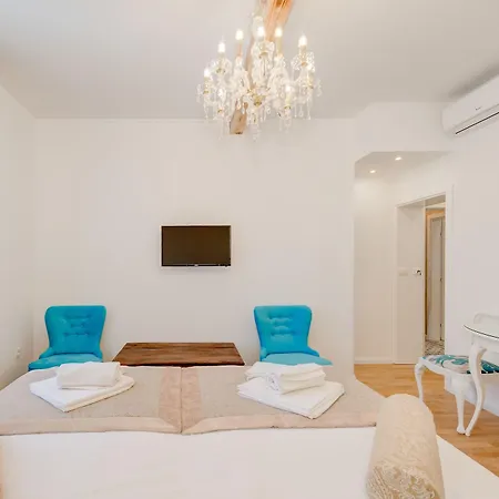 Le Monde Luxury 4* Сплит