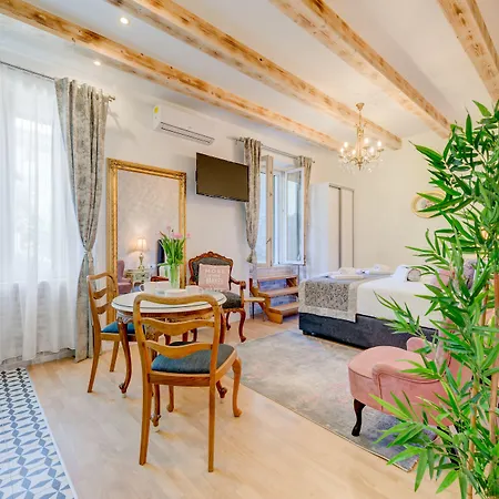 Le Monde - Vintage Maison d'hôtes Split